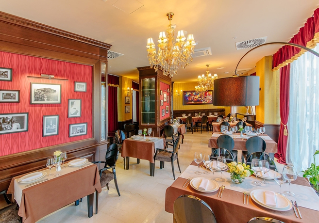 Imagen del bar/restaurante del Hotel Tre Canne. Foto 2