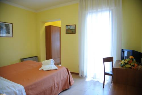 Imagen de la habitación del Hotel Tre Castelli. Foto 5