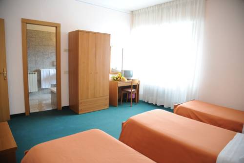 Imagen de la habitación del Hotel Tre Castelli. Foto 10