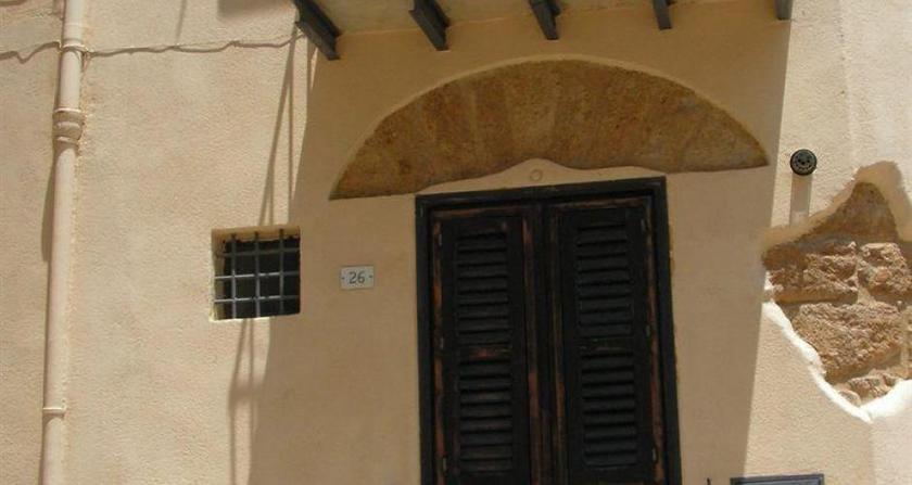 Imagen general del Hotel Tre Colonne Apartments. Foto 1