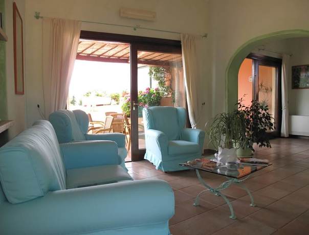 Imagen de los interiores del Hotel Tre Monti. Foto 19