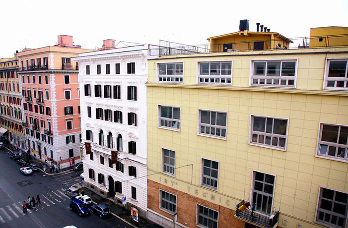 Imagen general del Hotel Tre Stelle, Castro Pretorio. Foto 2