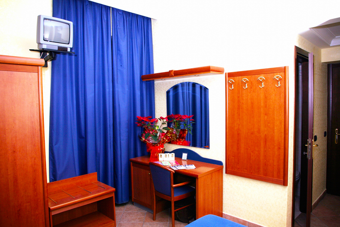 Imagen general del Hotel Tre Stelle, Castro Pretorio. Foto 1