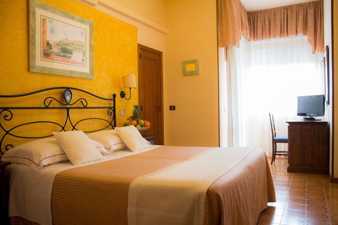 Imagen de la habitación del Hotel Tre Stelle, Sant'Albino. Foto 2