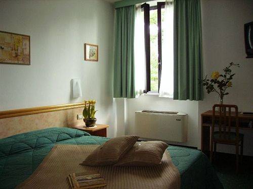 Imagen de la habitación del Hotel Tre Ville. Foto 7