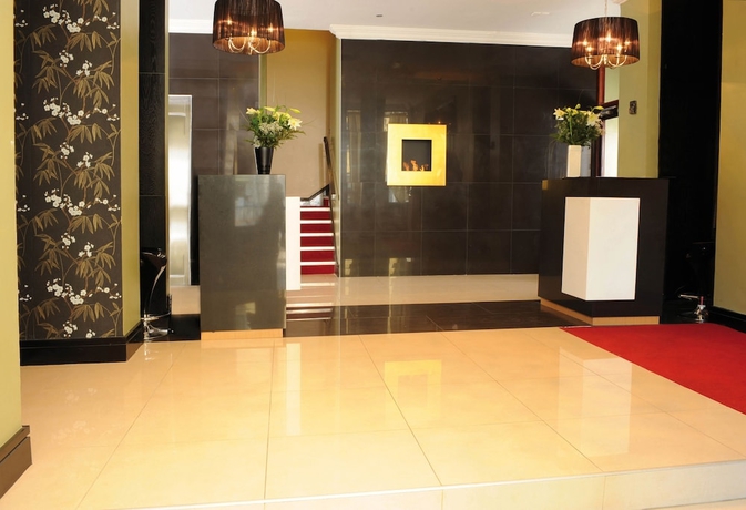Imagen de los interiores del Hotel Treacy's. Foto 16