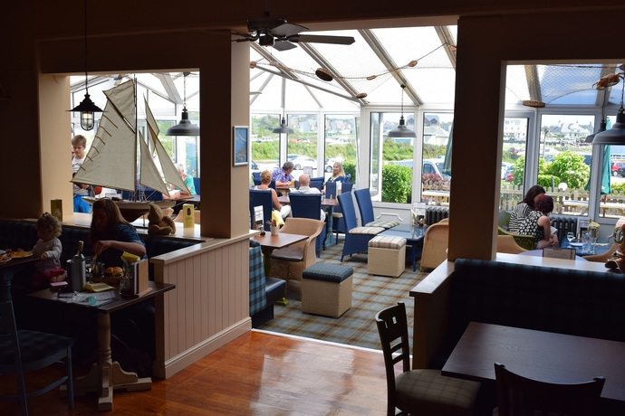 Imagen del bar/restaurante del Hotel Trearddur Bay. Foto 6