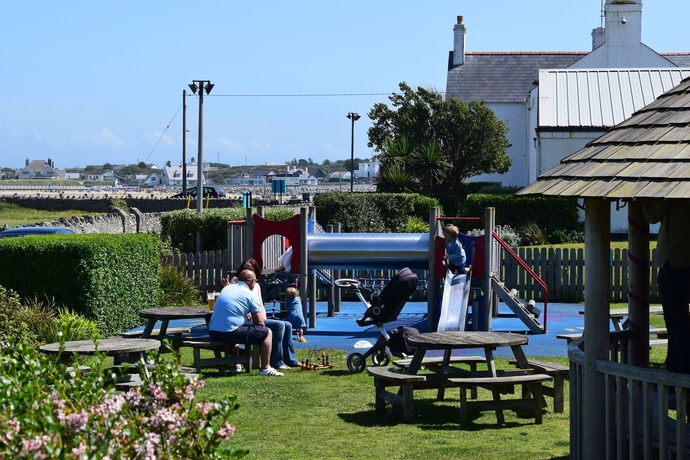 Imagen de los exteriores del Hotel Trearddur Bay. Foto 18