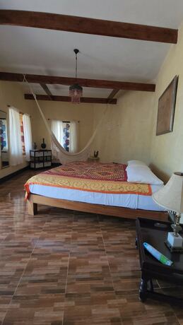 Imagen de la habitación del Hotel Treasure Beach. Foto 9