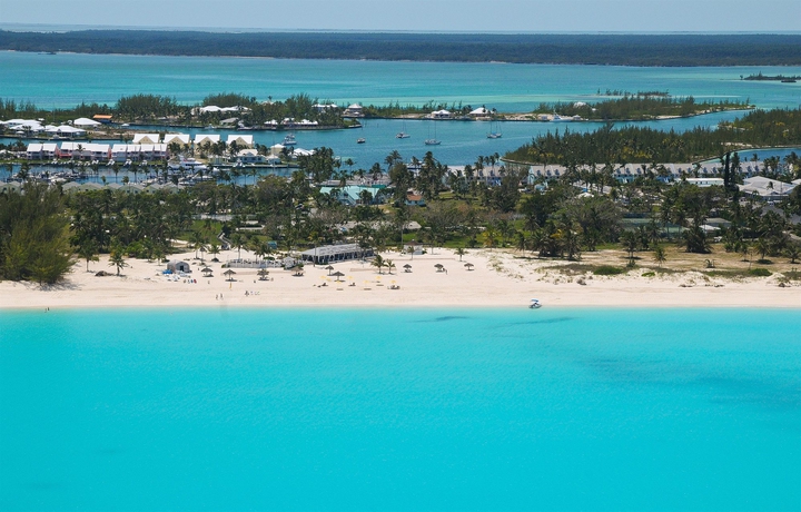 Imagen de los exteriores del Hotel Treasure Cay Resort & Marina. Foto 6