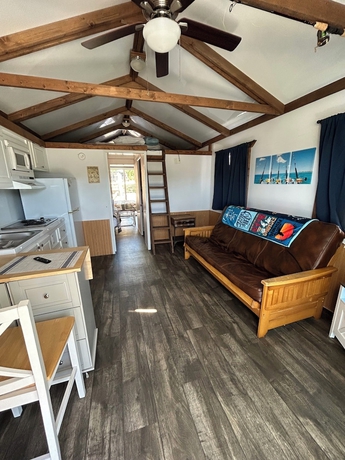 Imagen de la habitación del Hotel Treasure Harbor. Foto 9