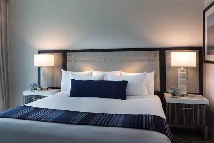 Imagen de la habitación del Hotel Treasure Island Beach Resort. Foto 6