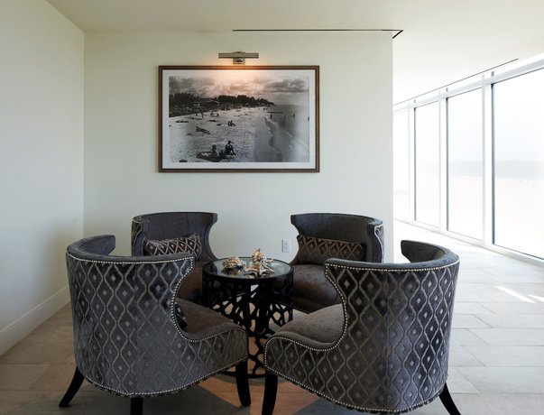Imagen de los interiores del Hotel Treasure Island Beach Resort. Foto 20