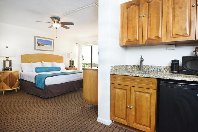 Imagen de la habitación del Hotel Treasure Island Ocean Club. Foto 3