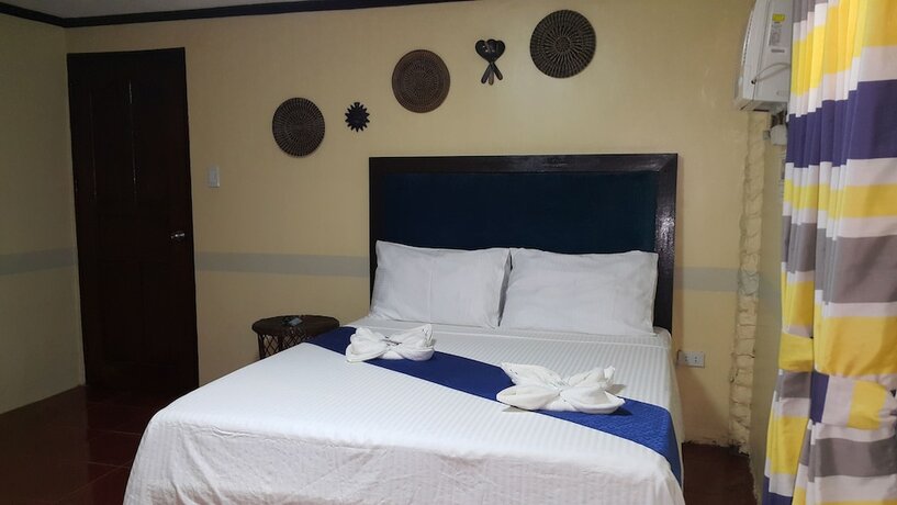 Imagen de la habitación del Hotel Treasure Island Resort. Foto 15