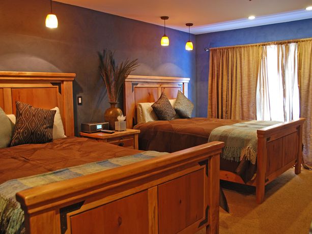 Imagen de la habitación del Hotel Treasure Mountain Inn. Foto 2