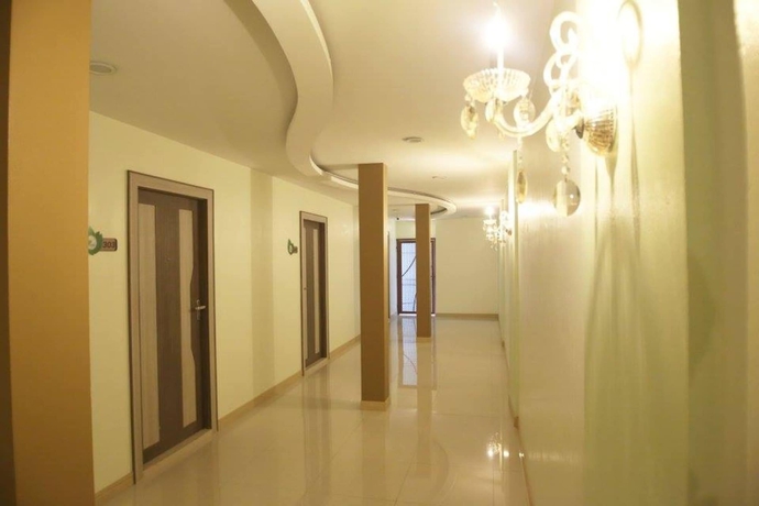 Imagen de los interiores del Hotel Trebel Service Apartment Pattaya. Foto 15