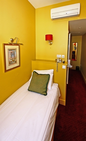 Imagen de la habitación del Hotel Trebovir. Foto 6