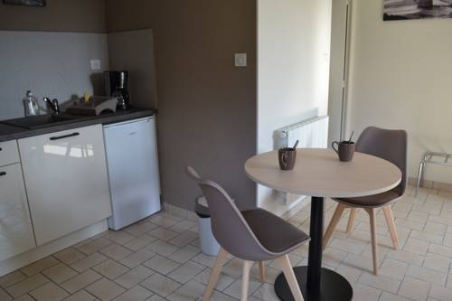 Imagen de la habitación del Hotel Trecelin. Foto 4