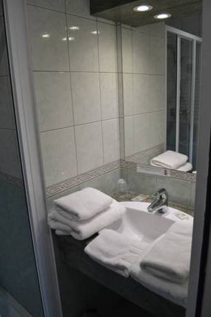 Imagen de la habitación del Hotel Trecelin. Foto 6