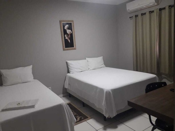 Imagen de la habitación del Hotel Tr&ecirc;s Am&eacute;ricas. Foto 10