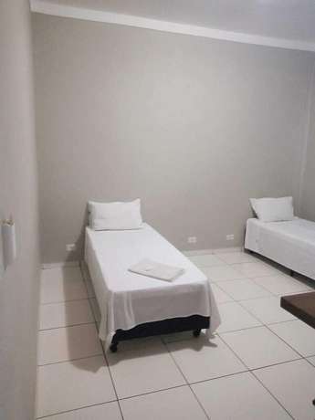 Imagen de la habitación del Hotel Tr&ecirc;s Am&eacute;ricas. Foto 12