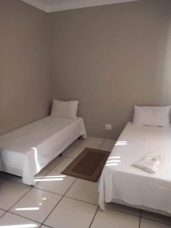 Imagen de la habitación del Hotel Tr&ecirc;s Am&eacute;ricas. Foto 16