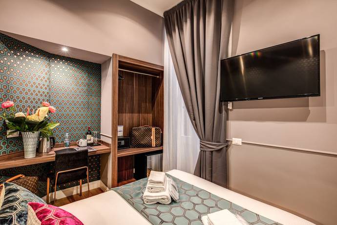 Imagen de la habitación del Hotel Tree Charme Parliament Boutique. Foto 3