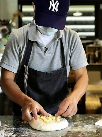 Imagen del bar/restaurante del Hotel Tree Inn. Foto 3