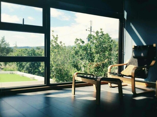 Imagen de la habitación del Hotel Tree Inn. Foto 8