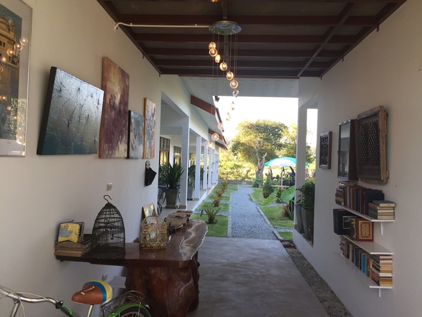 Imagen de los interiores del Hotel Tree Roots Retreat. Foto 17