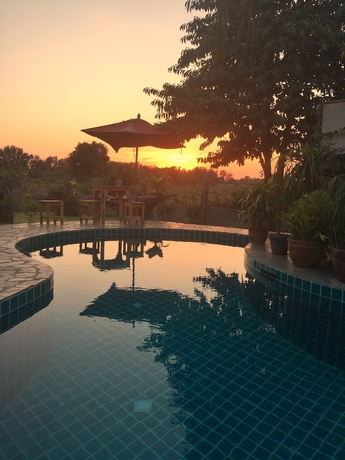 Imagen de la piscina del Hotel Tree Roots Retreat. Foto 18