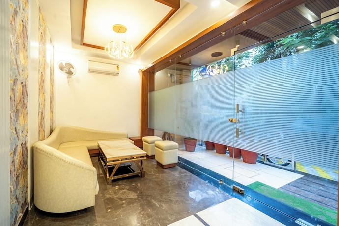 Imagen de los interiores del Hotel Treebo Lotus Blue. Foto 15