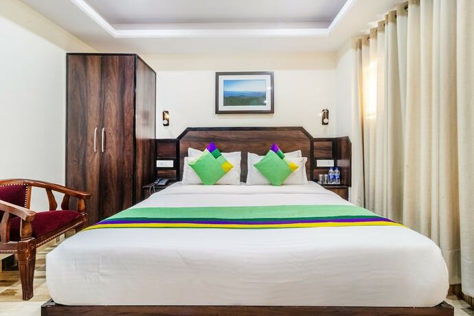 Imagen de la habitación del Hotel Treebo Maharaja. Foto 32