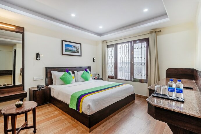 Imagen de la habitación del Hotel Treebo Maharaja. Foto 33