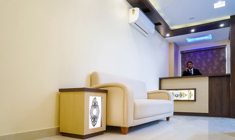 Imagen de los interiores del Hotel Treebo Oasis. Foto 17