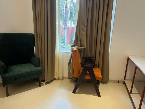 Imagen de la habitación del Hotel Treebo Select Varuna. Foto 14