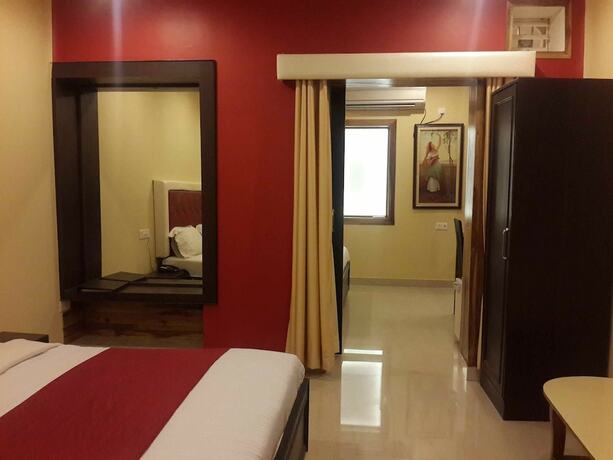 Imagen de la habitación del Hotel Treebo Select Varuna. Foto 16