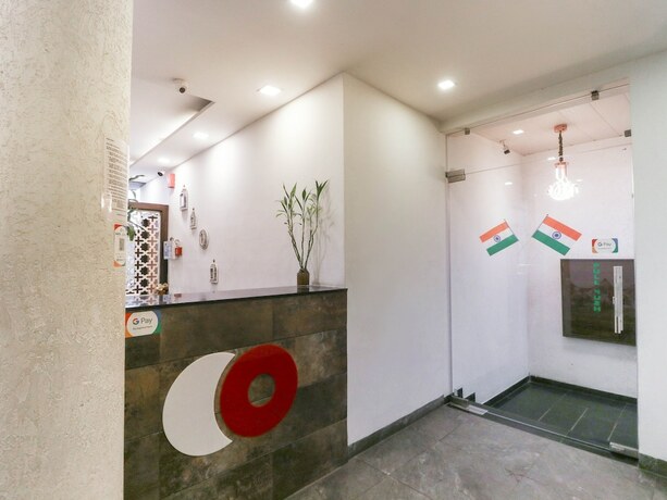 Imagen de los interiores del Hotel Treebo Seven. Foto 18