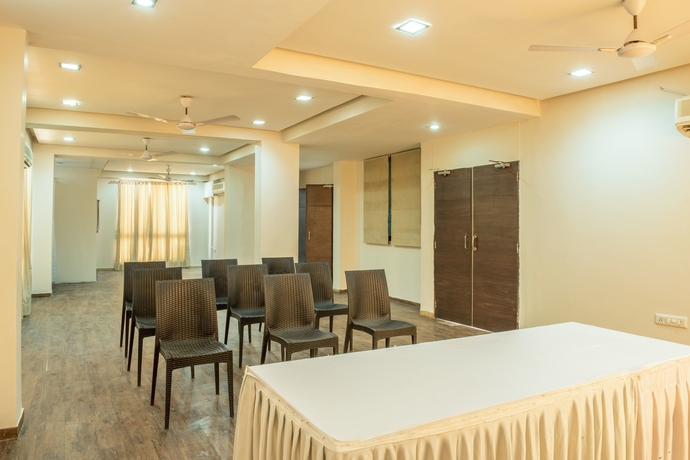 Imagen de los interiores del Hotel Treebo Shrimad Residency. Foto 18