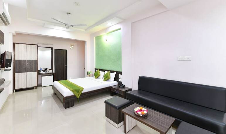 Imagen de la habitación del Hotel Treebo Skylon. Foto 17