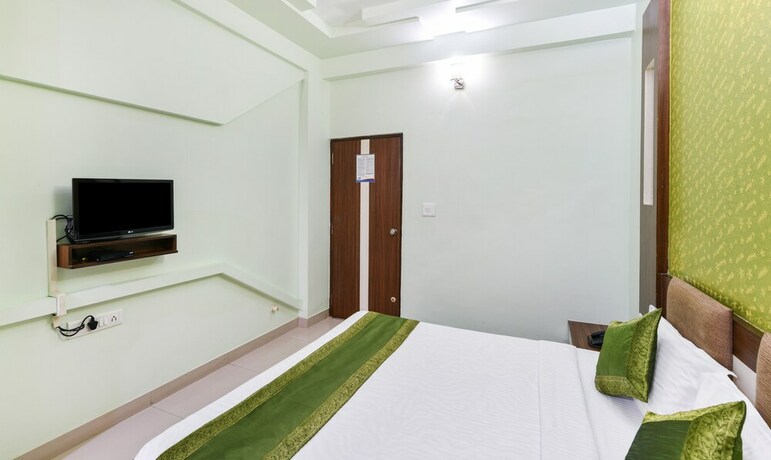 Imagen de la habitación del Hotel Treebo Skylon. Foto 29