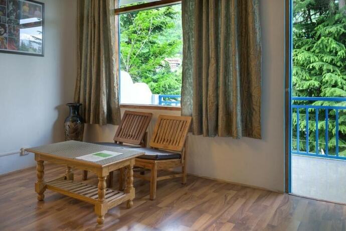 Imagen general del Hotel Treebo Trend Celebriti Manali. Foto 7