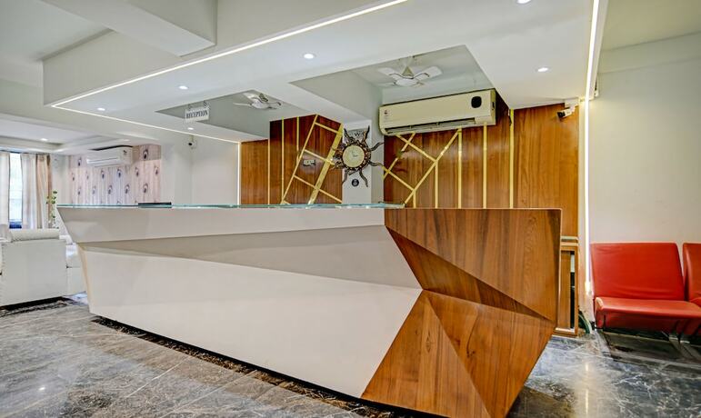 Imagen general del Hotel Treebo Trend Choudhary International. Foto 8