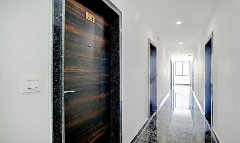 Imagen general del Hotel Treebo Trend Choudhary International. Foto 16