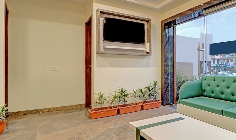 Imagen de los interiores del Hotel Treebo Trend Delmont. Foto 18