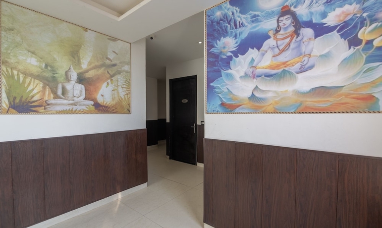 Imagen de los interiores del Hotel Treebo Trend Gatimaan and Resorts. Foto 15