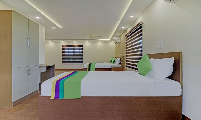 Imagen de la habitación del Hotel Treebo Trend Golden Terminal Cochin Airport. Foto 17