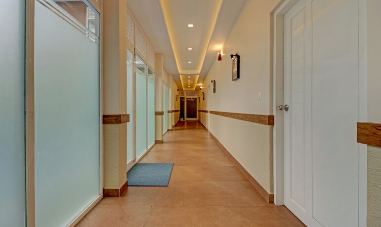 Imagen general del Hotel Treebo Trend Golden Terminal Cochin Airport. Foto 7