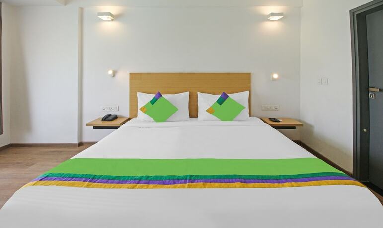 Imagen de la habitación del Hotel Treebo Trend Grand Legacy Shahenshah. Foto 17